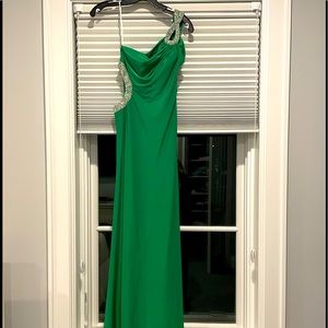 Emerald green formal dress